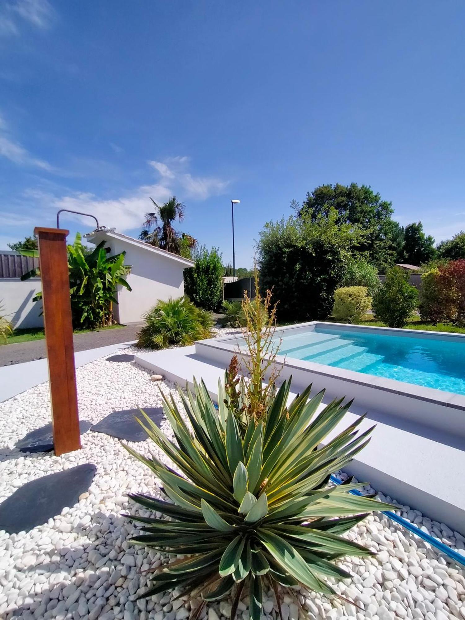 Gite Avec Piscine Et Espace Bien-Etre Partages Entre Bordeaux Et Lacanau Ocean (Adults Only) Brach Luaran gambar